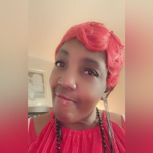 Meet your Posher, Patricia